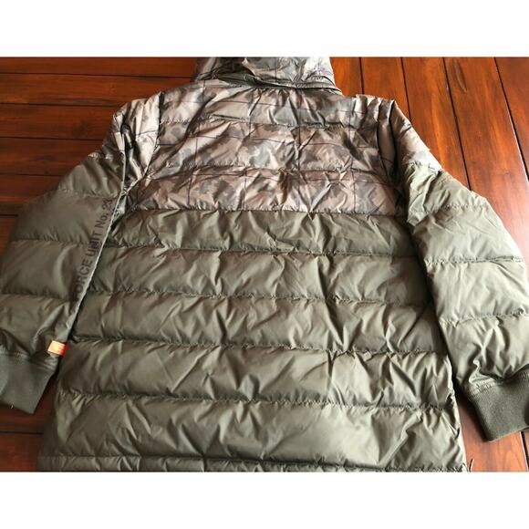 Nike Lebron James Down Fill Camo Puffer Jacket Men's AT3904-355  Size XL NWT - Picture 14 of 16